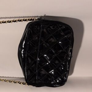 Giani Bernini Black Patent Leather Quilted Shoulder Bag 24 in strap